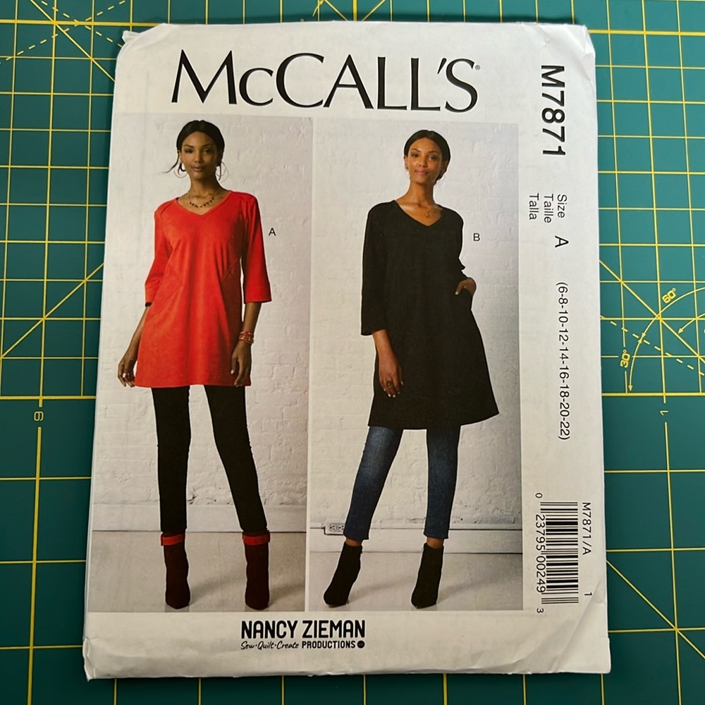 McCall Sewing Pattern - Top M7871